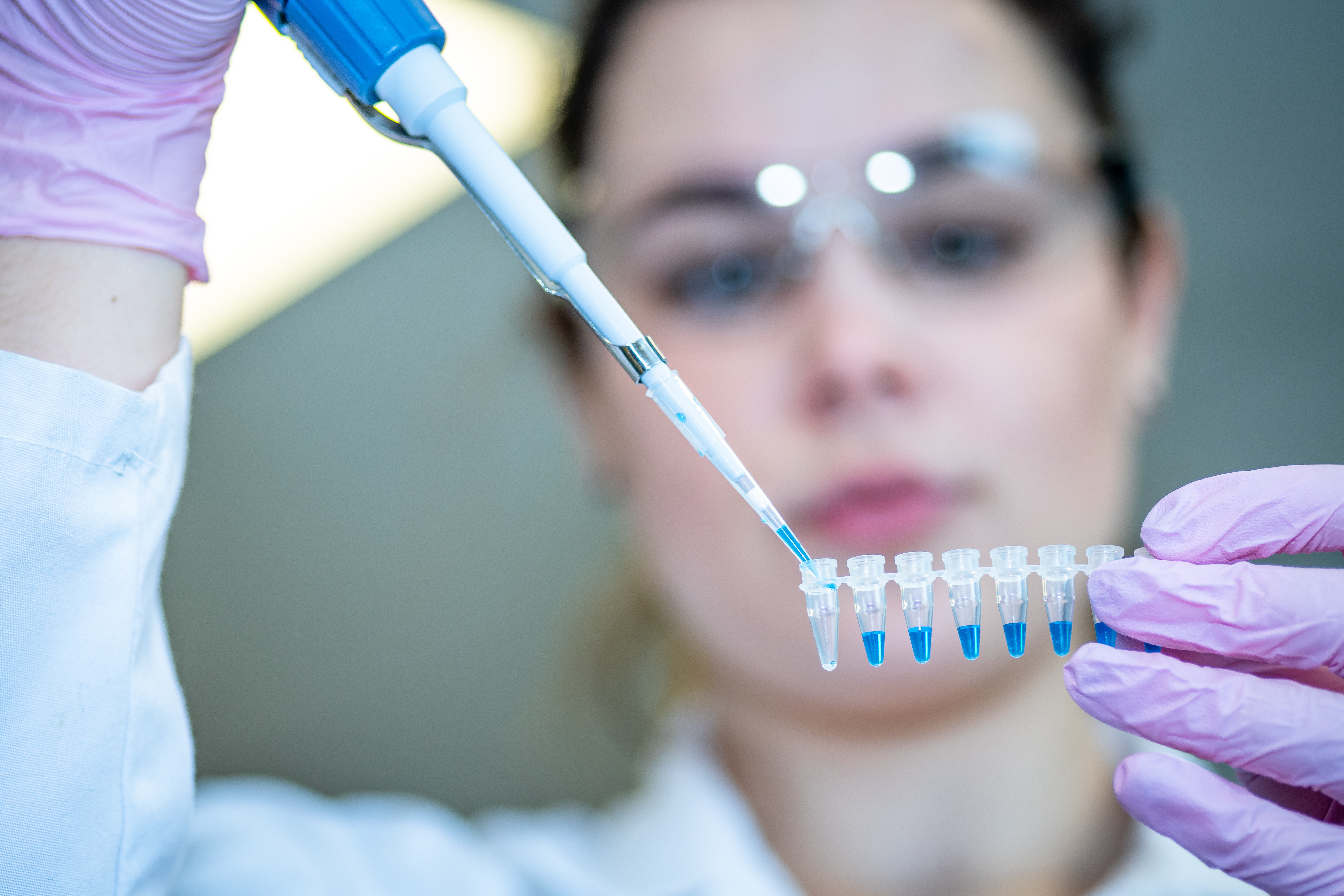 woman-researcher-performing-pcr-test-2022-03-20-18-01-27-utc-2-.jpg