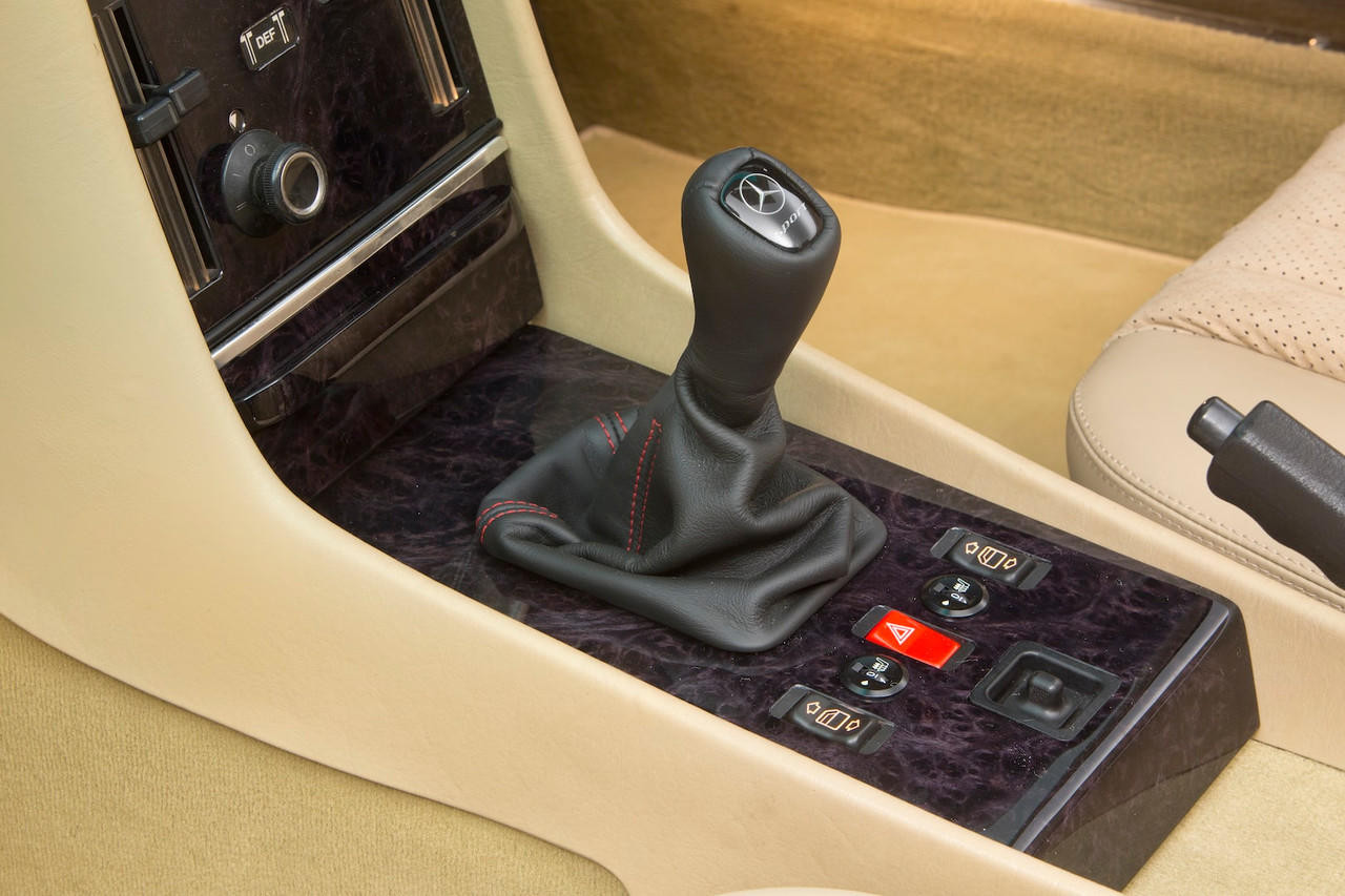 Mercedes Benz SL R107 Black Pepper Veneer Interior Wood Complete