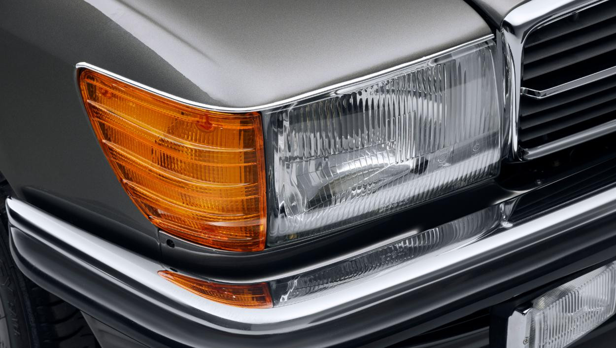 Mercedes-Benz R107 Premium United States LHD Headlamp (Pair)