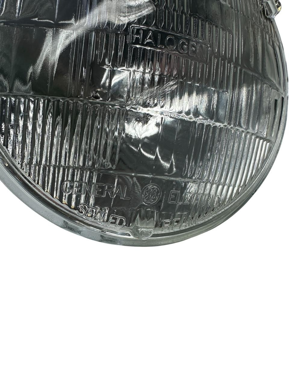 Mercedes-Benz SL 107 US Twin Sealed Beam Headlight Lamp Unit