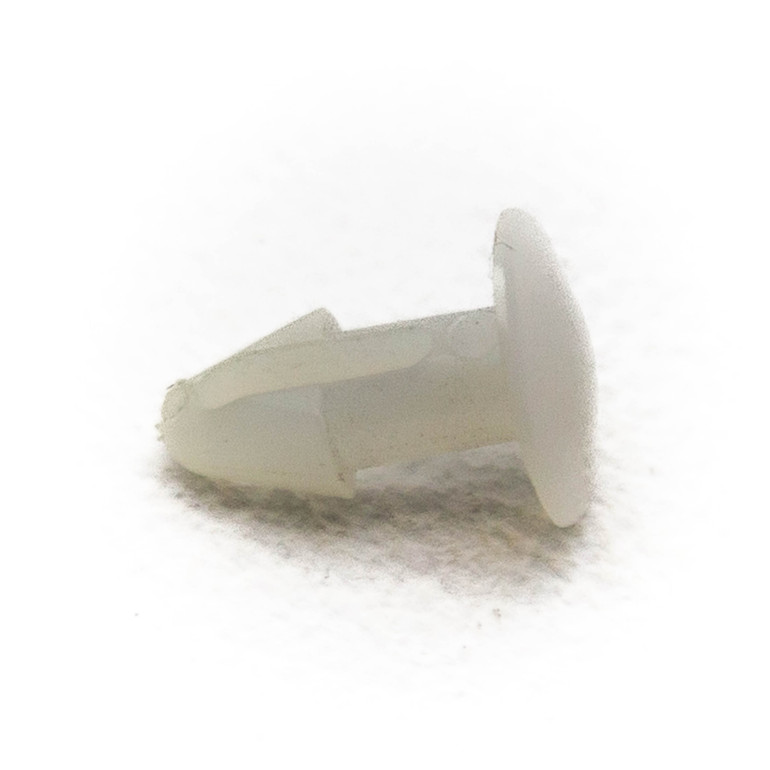 Mercedes-Benz Door Seal Plug 0009871015 Mercedes-Benz Door Seal Plug 0009871015