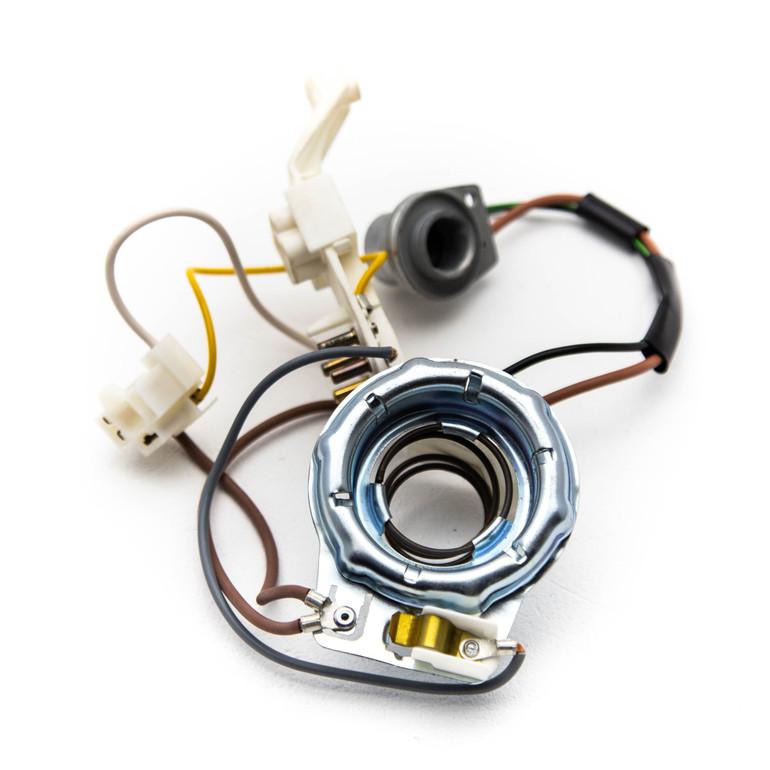 Mercedes-Benz Manual Headlamp Wiring Harness Assembly 0008261011