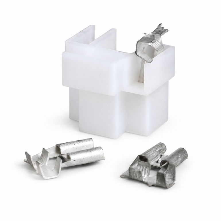 Mercedes-Benz SL W113 Pagoda H4 Connector Housing With 3 Flag Crimps - 0015458528