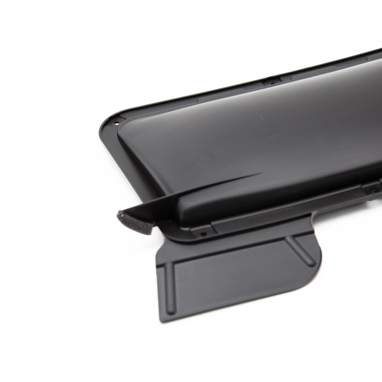 MB-107SL-外装部品-アルミ製ボンネツト販売 Mercedes-Benz SL 107 Front Number Plate Bracket 1078170963