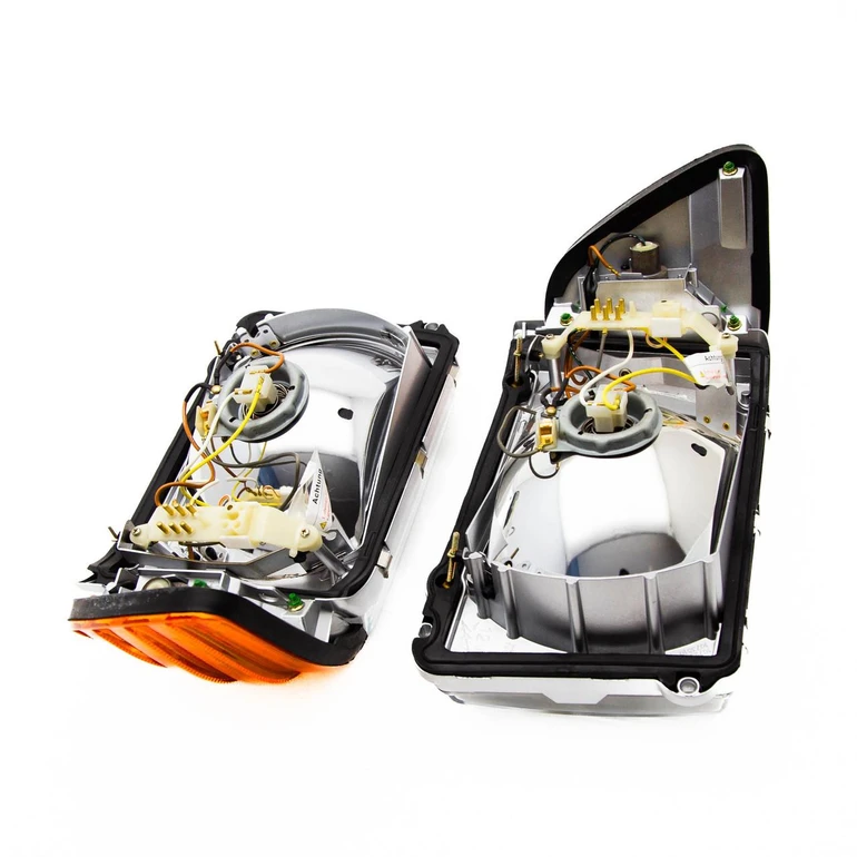  Mercedes-Benz SL & SLC 107 LHD Manual Headlamps Headlights Pair 
