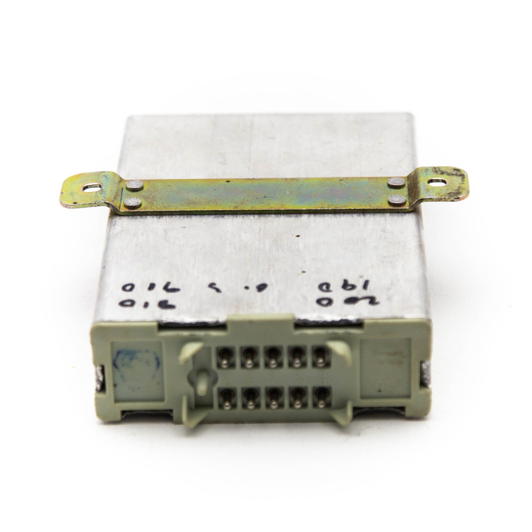 Mercedes-Benz R107 SL Cruise Control - 0015452032
