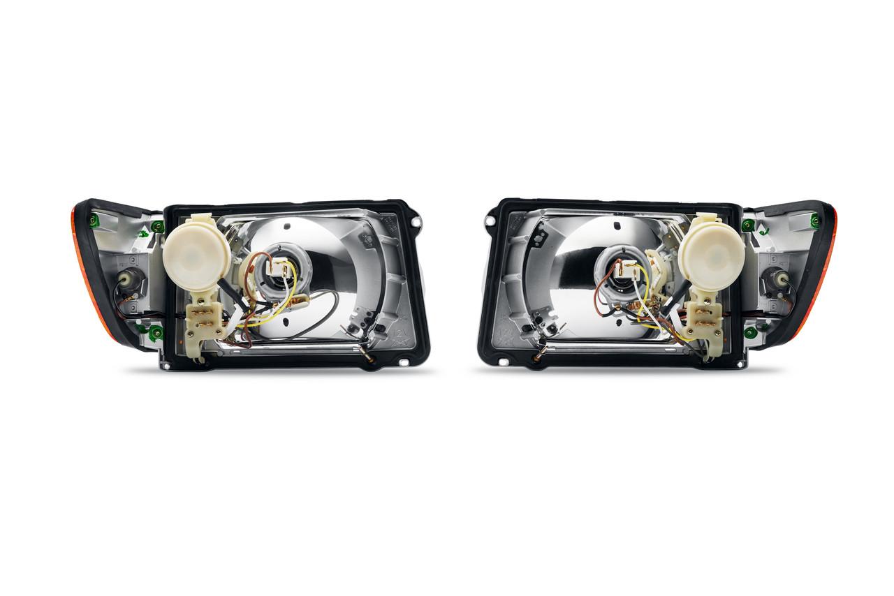 Mercedes-Benz 107 SL/C Vacuum Headlamp with Orange Indicator Lens