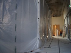 Museums and galleries worldwide use Curtain-Wall® to prevent contaminants from traveling from one gallery to another during installion or renovation.