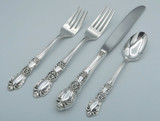 Heritage by 1847 Rogers Brothers  4-piece place setting