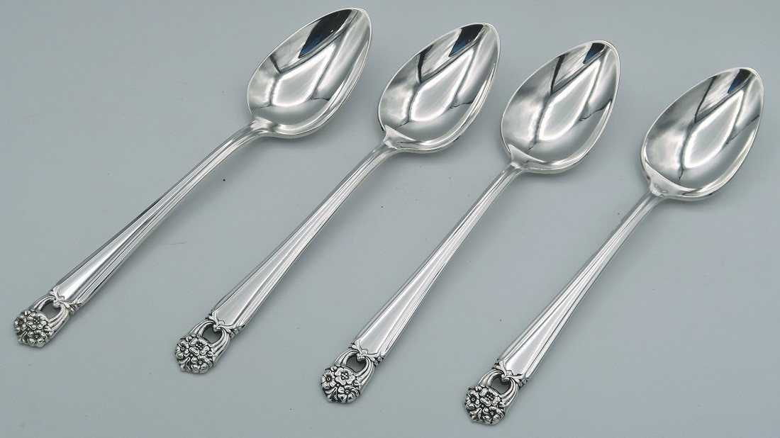 Eternally Yours by 1847 Rogers Bros IS 4piece Set of Teaspoons White Water Antiques Store