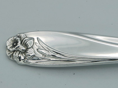 Daffodil by 1847 Rogers Bros - 1950