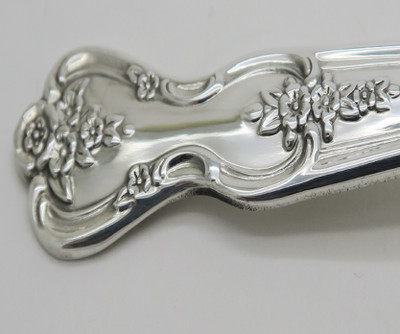 Magnolia / Inspiration by Wm Rogers 1951