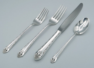 Lovely Lady by Holmes & Edwards 4-piece place setting