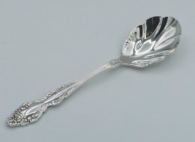 Baroque Rose by 1881 Rogers Oneida sugar spoon