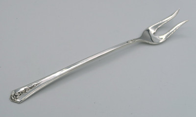 Spring Garden by Holmes & Edwards pickle fork