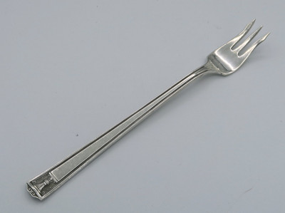 Century by Holmes & Edwards seafood cocktail fork