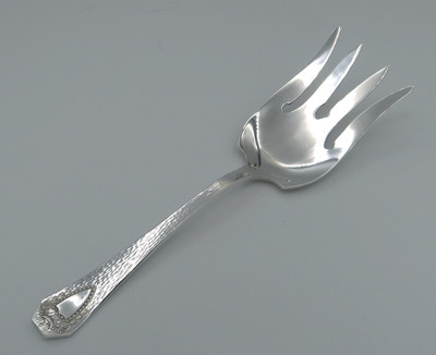 Heraldic by 1847 Rogers Bros salad serving fork