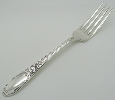 Burgundy dinner fork