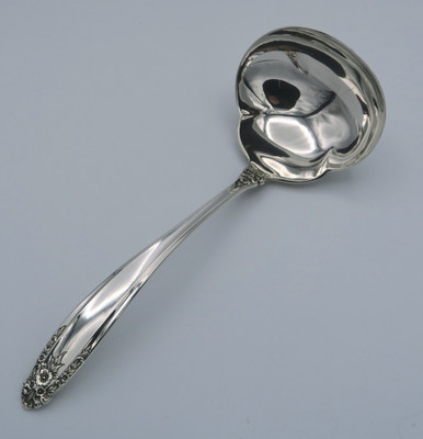 Prelude by International sterling gravy ladle