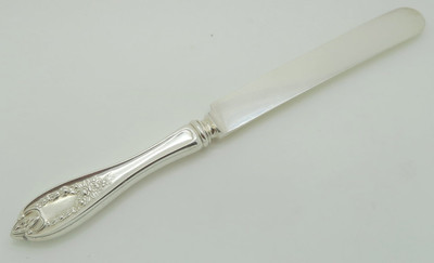 Old Colony 10" French blade dinner knife w/ bolster