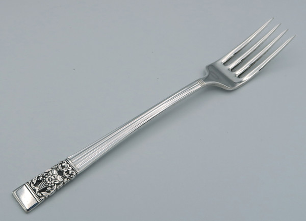 Coronation grille fork