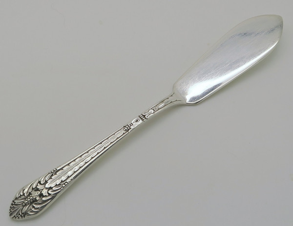 Marquise by 1847 Rogers Bros master butter knife