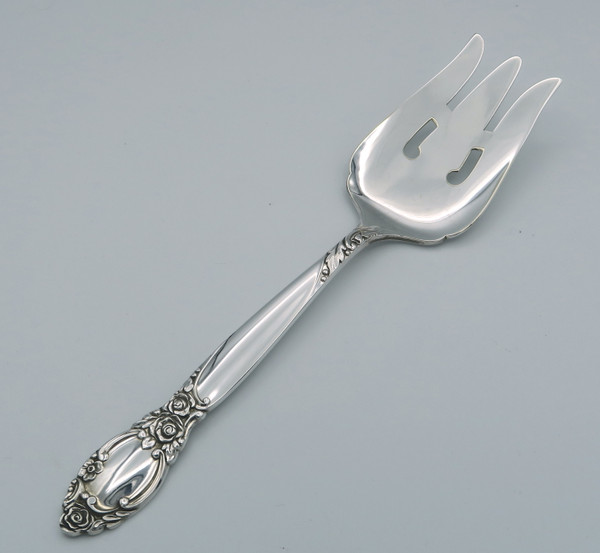 Ballad by Community serving fork