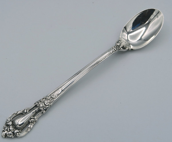 Eloquence by Lunt infant feeding spoon