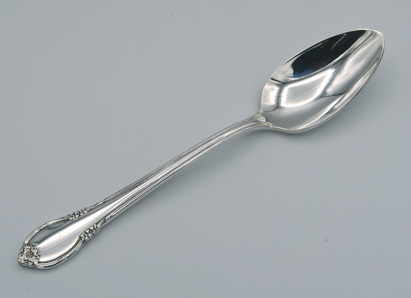 Remembrance demitasse spoon by 1847 Rogers Bros