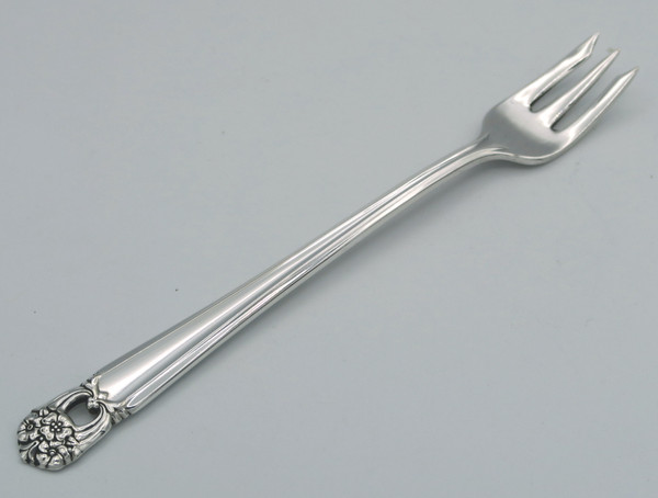 Eternally Yours seafood cocktail fork by 1847 Rogers Bros