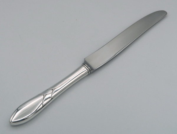 Lady Hamilton new French hollow knife by Community