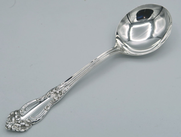 Tiger Lily aka Festivity by Reed & Barton gumbo soup spoon