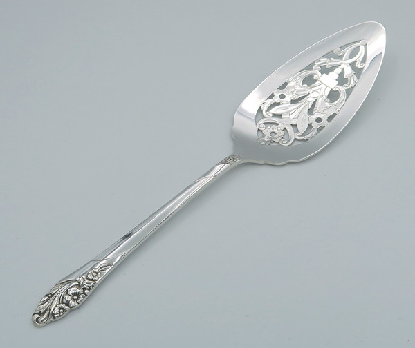 Evening Star by Community Oneida pierced pie server