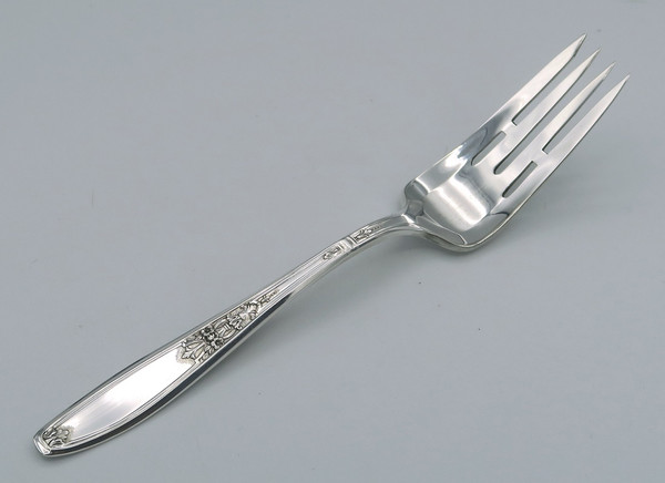 Ambassador by 1847 Rogerss Bros dessert fork
