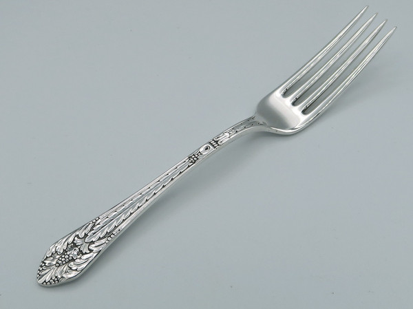 Marquise by 1847 Rogers Brothers dinner fork