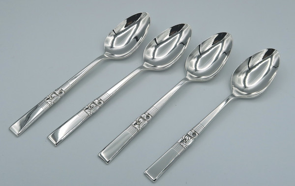 Morning Star by Community 4-piece teaspoon set