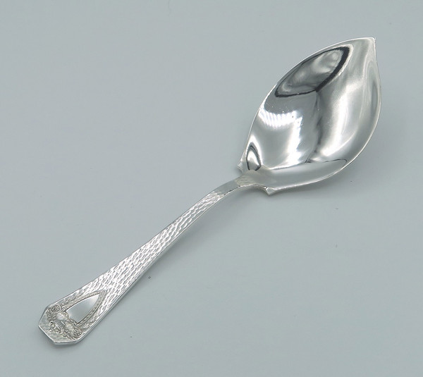 Heraldic by 1847 Rogers Bros large jelly server
