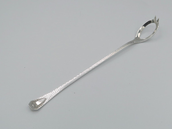 Heraldic by 1847 Rogers Bros olice spoon