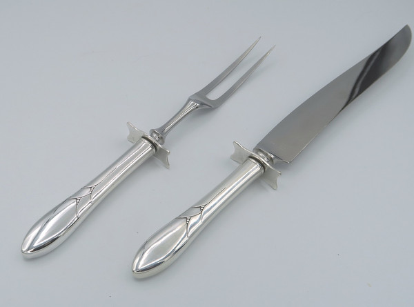 Lady Hmailton by Community 2-piece roast carvig set