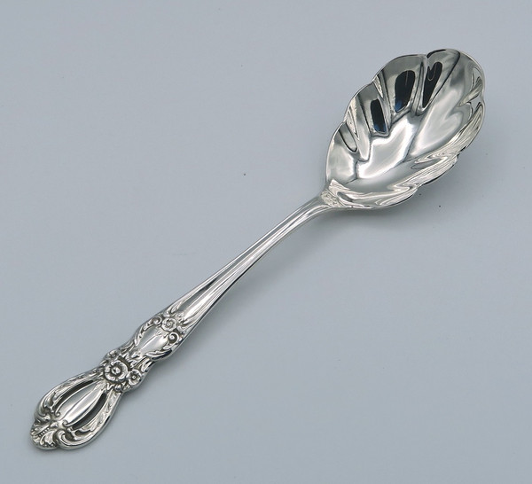 Grand Heritage by 1847 Rogers Bros sugar spoon