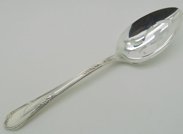 Meadowbrook pierced serving spoon by Wm A Rogers Oneida