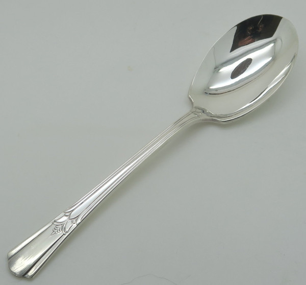 Sovereign sugar spoon 