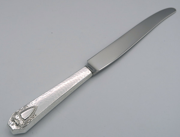 Heraldic by 1847 Rogers Bros  new French hollow knife