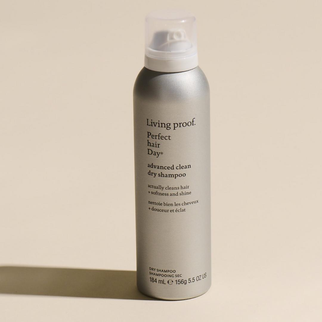 Living Proof Perfect Hair Day Advanced Clean Dry Shampoo – Oil Absorbing & Refreshing, 5.5 oz