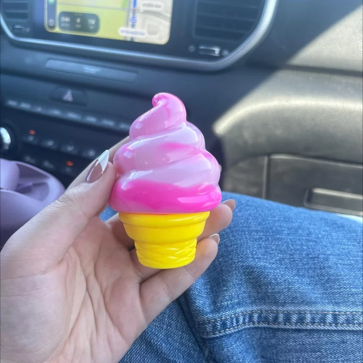 NeeDoh Nice Cream Cone Sensory Squish Toy Assorted Colors – Soft Doh-Filled Fidget Toy for Ages 3+ (1 Random color)