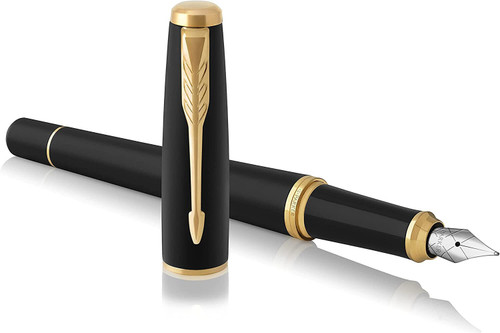 Parker Urban Gift Set with Muted Black Fountain Pen with Gold Trim