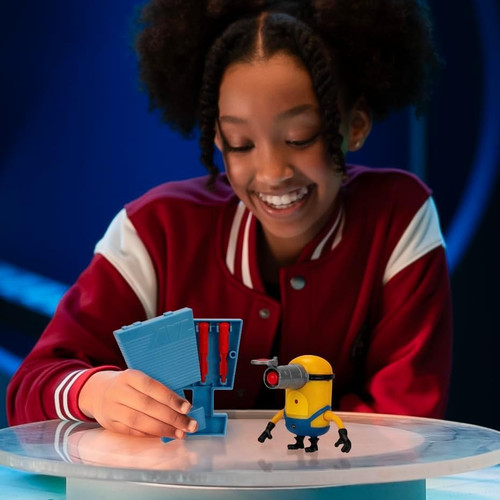 MINIONS Despicable Me 4 Launch & Blast Mega Mel Action Figure