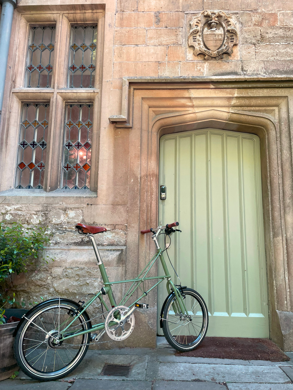 Moulton The Hall SE Edition