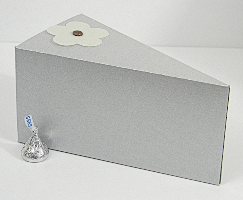 10 Pack Silver Single Slice Triangular Cake Boxes with Scalloped Top, Party  Favor Gift Box 4