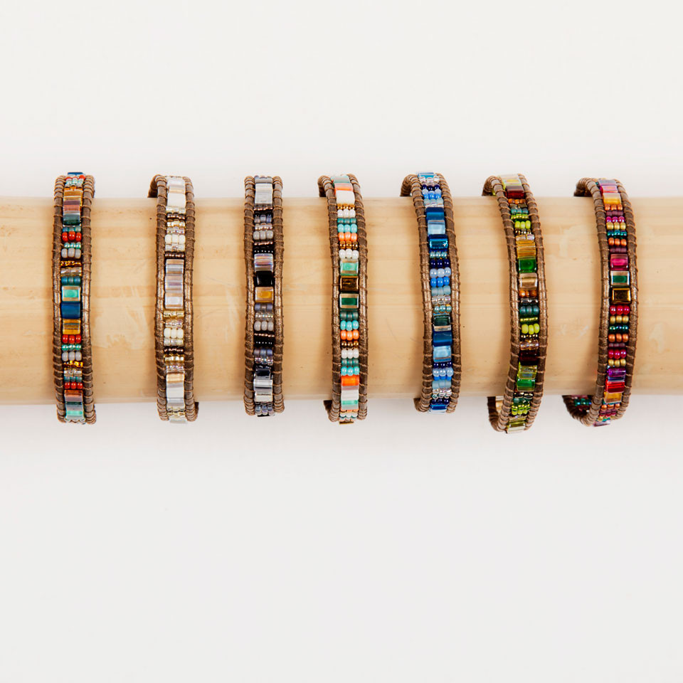 Guatemalan Handmade Bracelet Miyuke Bead & Leather | Handmade Fair